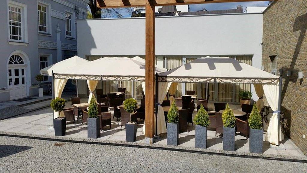 Hotel Willa Hueta Kielce Exterior foto